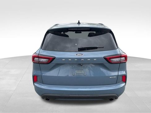 Used 2024 Ford Escape ST-Line w/ Tech Pack #1 AWD/4WD image 4