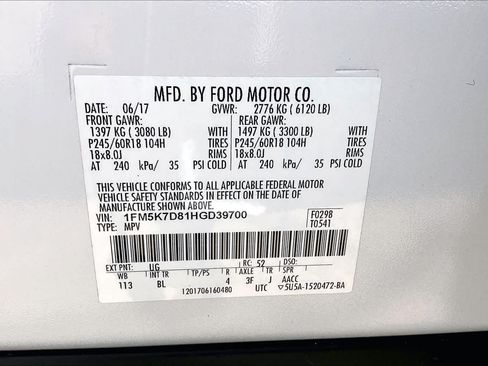 Used 2017 Ford Explorer XLT w/ Equipment Group 202A FWD image 37