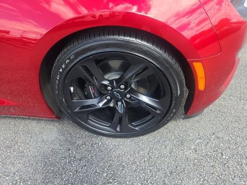 Used 2023 Chevrolet Camaro LT w/ RS Package image 9