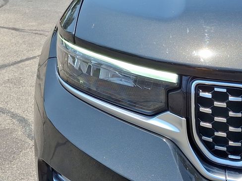 Certified 2024 Jeep Grand Cherokee Summit image 9