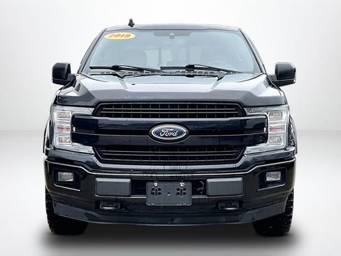 Used 2019 Ford F150 Lariat w/ Equipment Group 502A Luxury image 2