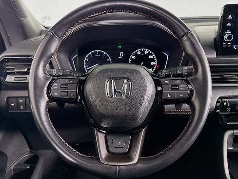 Used 2024 Honda Pilot TrailSport image 20