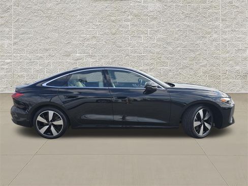 Certified 2025 Audi A5 2.0T Prestige w/ 19" Wheel Package AWD/4WD image 8