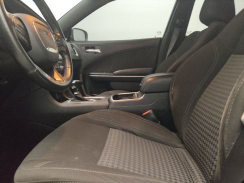 Used 2023 Dodge Charger SXT RWD image 17