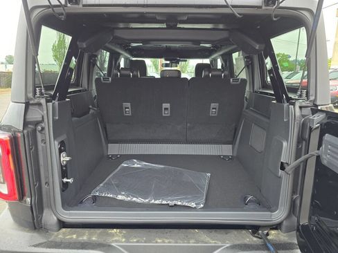 New 2026 Ford Bronco Outer Banks AWD/4WD image 12