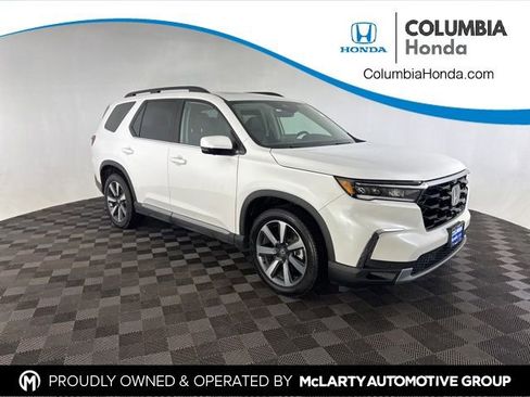 Certified 2025 Honda Pilot Elite image 1