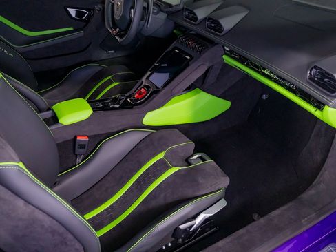Used 2023 Lamborghini Huracan Tecnica RWD image 34