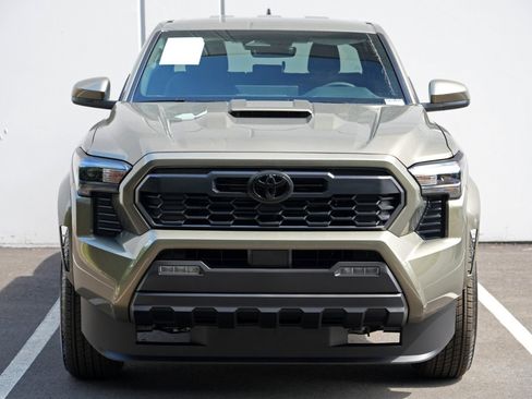 Used 2026 Toyota Tacoma TRD Sport RWD image 45