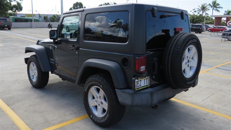 Used 2017 Jeep Wrangler Sport w/ Quick Order Package 24S AWD/4WD image 5