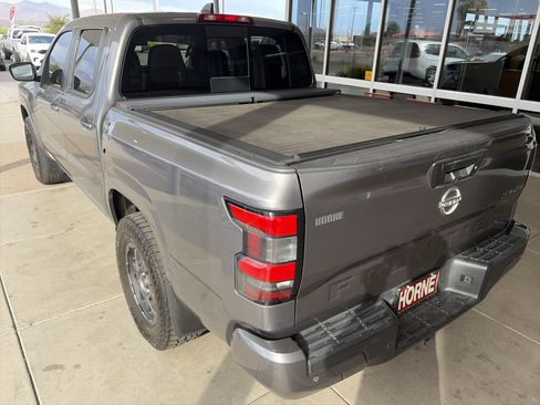 Used 2024 Nissan Frontier SV w/ SV Convenience Package AWD/4WD image 6