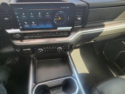 Used 2024 Chevrolet Silverado 2500 LTZ w/ LTZ Plus Package AWD/4WD image 16