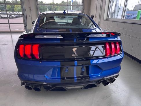 Used 2022 Ford Mustang Shelby GT500 w/ Technology Package RWD image 6
