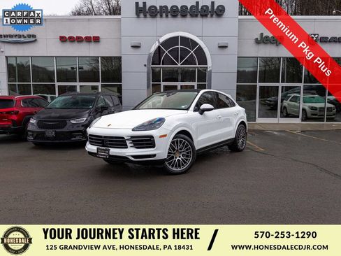 Used 2023 Porsche Cayenne Platinum Edition AWD/4WD image 1