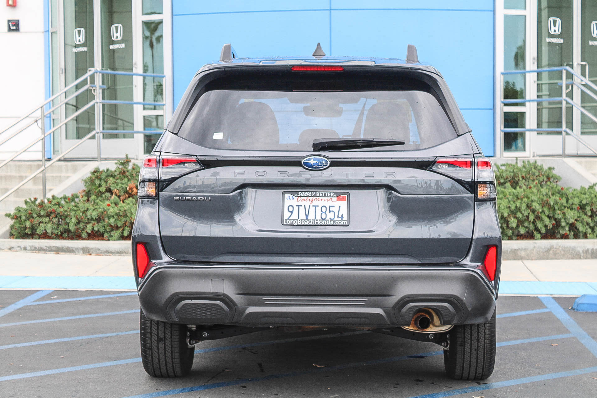 Used 2025 Subaru Forester Premium w/ Convenience Package #1 AWD/4WD image 8