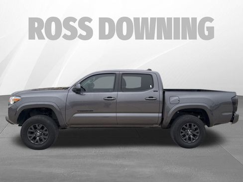 Used 2021 Toyota Tacoma SR5 image 3