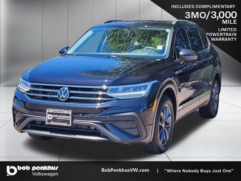 Used 2023 Volkswagen Tiguan SE FWD image 22