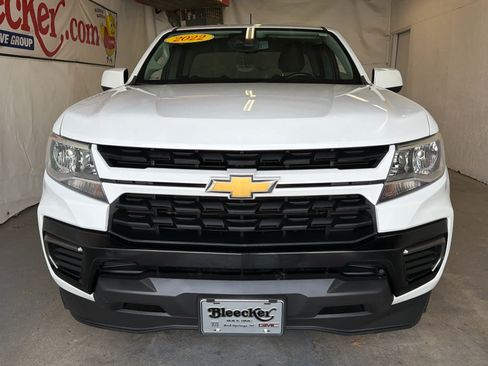 Used 2022 Chevrolet Colorado LT w/ Fleet Safety Package RWD image 3