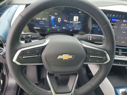 New 2026 Chevrolet Equinox EV LT image 19