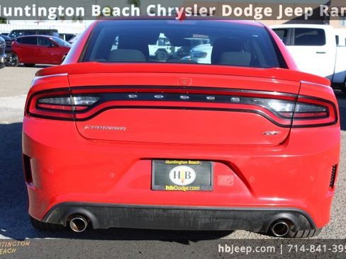 Used 2022 Dodge Charger GT image 4