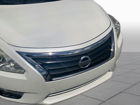Used 2014 Nissan Altima 3.5 SL w/ Technology Package FWD image 29