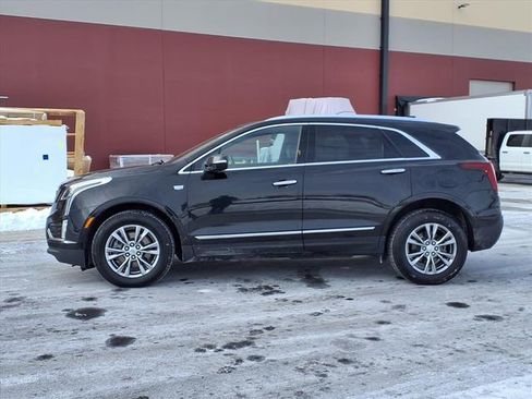 Used 2023 Cadillac XT5 Premium Luxury image 2