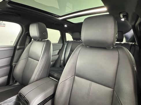 Used 2025 Land Rover Range Rover Velar Dynamic SE AWD/4WD image 14