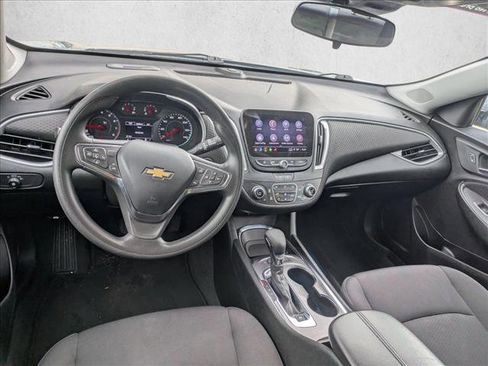 Used 2024 Chevrolet Malibu LT FWD image 15