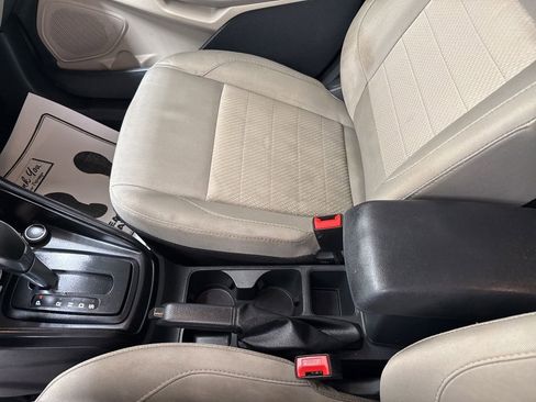 Used 2021 Ford EcoSport S image 31