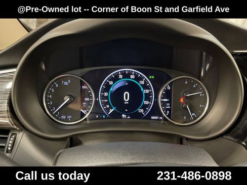 Used 2018 Buick Envision Premium w/ Driver Confidence Package AWD/4WD image 22
