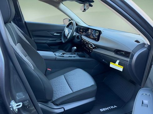 New 2026 Nissan Sentra SV w/ SV Convenience Package FWD image 25