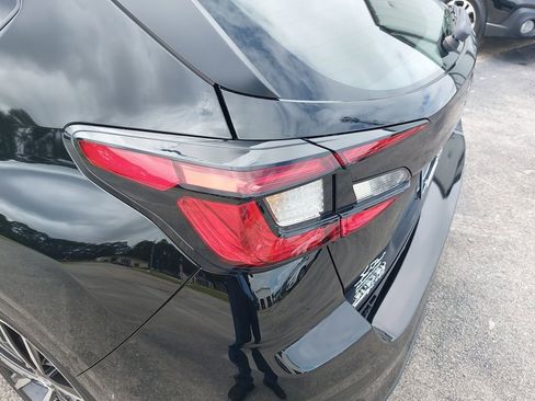 Used 2025 Subaru Impreza 2.0i Sport image 25