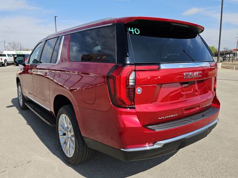 New 2026 GMC Yukon XL Elevation w/ Elevation Premium Package image 3