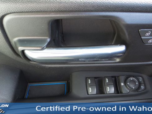 Used 2022 Chevrolet Silverado 1500 Custom image 12