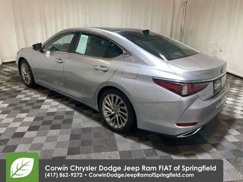 Used 2022 Lexus ES 350 Ultra Luxury image 6