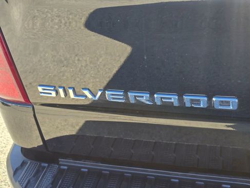 Used 2020 Chevrolet Silverado 1500 LT w/ All-Star Edition image 25