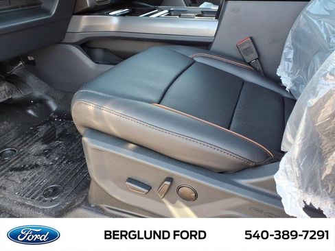New 2026 Ford F550 4x4 Crew Cab image 8