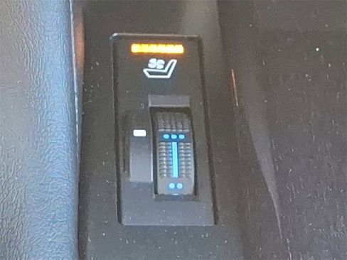 Used 2022 Lexus GX 460 Premium image 25