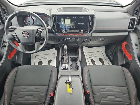 Used 2025 Nissan Frontier Pro-X w/ Pro Convenience Package image 11
