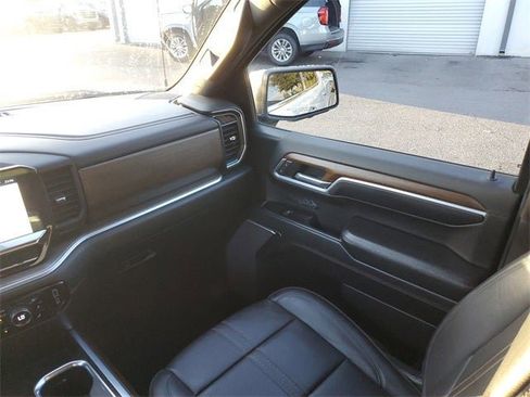 Used 2022 Chevrolet Silverado 1500 High Country w/ High Country Premium Package image 55