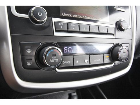 Used 2016 Nissan Altima 2.5 SV image 26