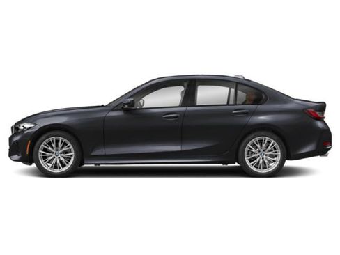 Used 2024 BMW 330i Sedan w/ M Sport Package RWD image 3