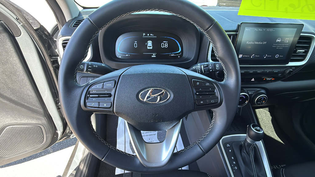 Used 2026 Hyundai Venue SEL FWD image 20