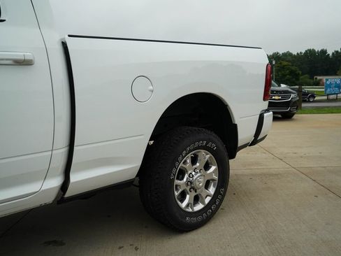 Used 2024 RAM 2500 Laramie w/ Safety Group AWD/4WD image 21