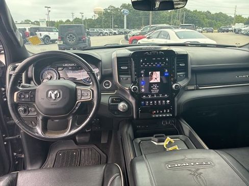 Used 2019 RAM 1500 Limited RWD image 8