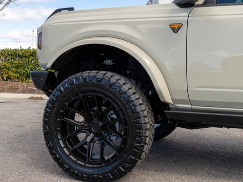 New 2025 Ford Bronco Badlands AWD/4WD image 37