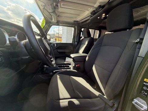 Used 2021 Jeep Wrangler Unlimited Sport image 11