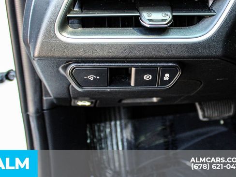 Used 2025 Kia K4 FWD image 30