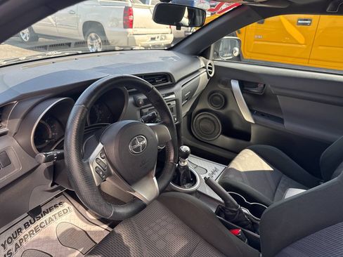 Used 2012 Scion tC FWD image 15