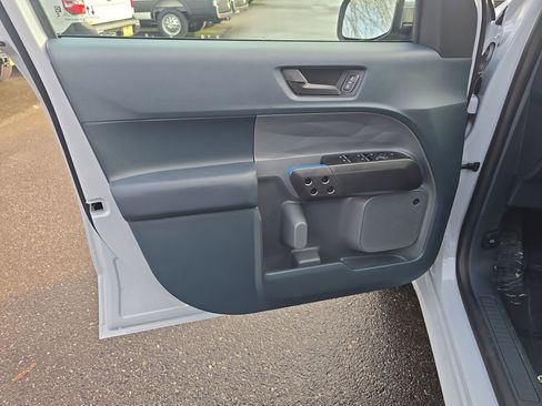 New 2026 Ford Maverick Lobo image 13