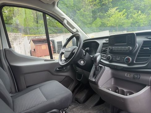 Used 2024 Ford Transit 250 Low Roof w/ Exterior Upgrade Package RWD image 28